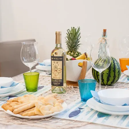 Estate Sulla Spiaggia Di Varazze